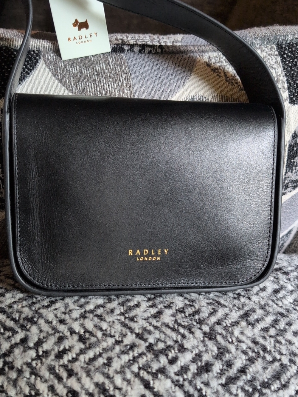 RADLEY LONDON Black Leather Westwell Lane Small Flipover Crossbody NWT